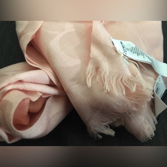 Coach Signature Wrap In Blush2 - Picture 3 of 8